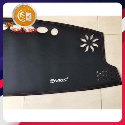 Thảm chống nắng taplo da carbon cao cấp toyota vios 2019-2020 nano smart