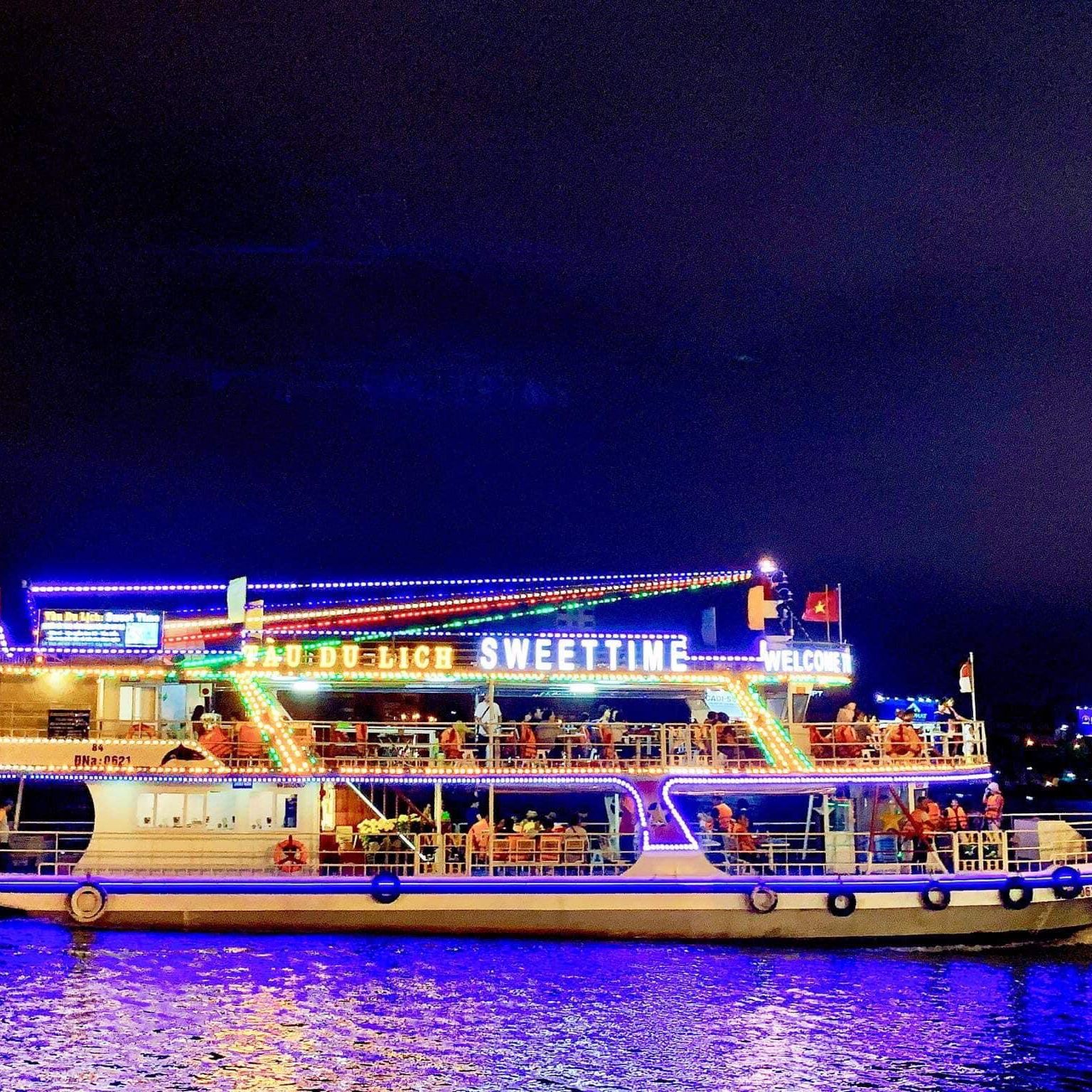 { Evoucher S-Tours } VÉ DU THUYỀN SÔNG HÀN - ĐÀ NẴNG