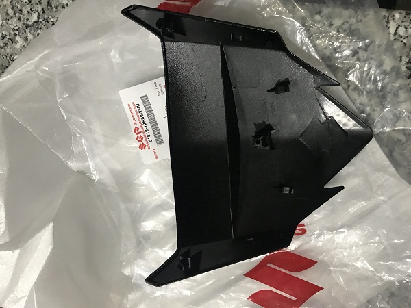 CHẮN GIÓ ĐEN BÓNG GẮN XE SATRIA FI VÀ RAIDER FI