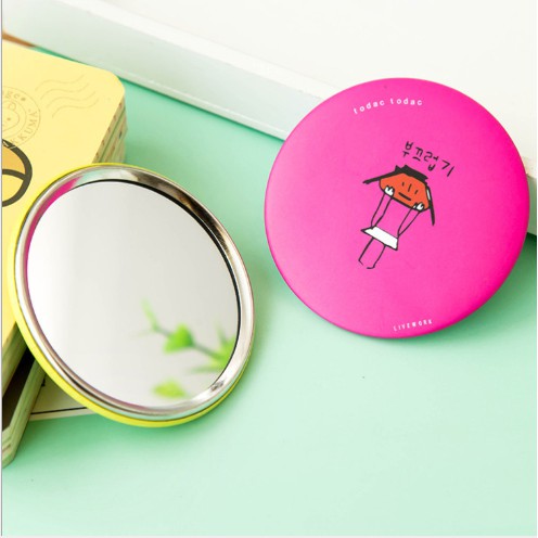 5 chiếc Gương Cầm Tay Mini Bỏ Túi