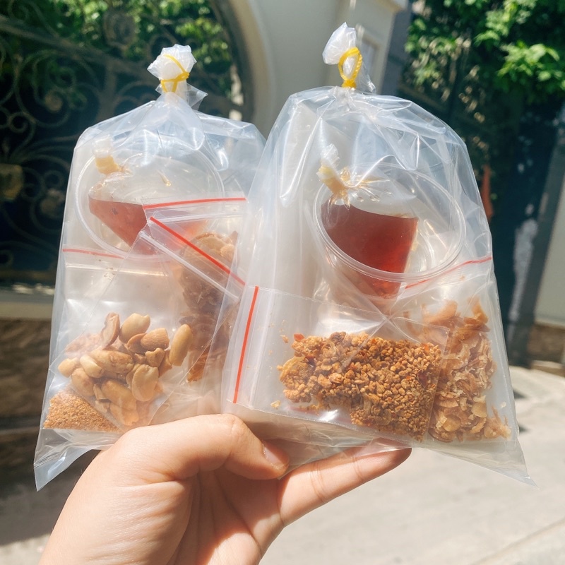 COMBO 10 BÁNH TRÁNG CHẤM SỐT ME , ĐẬU PHỘNG , HÀNH PHI , SATE