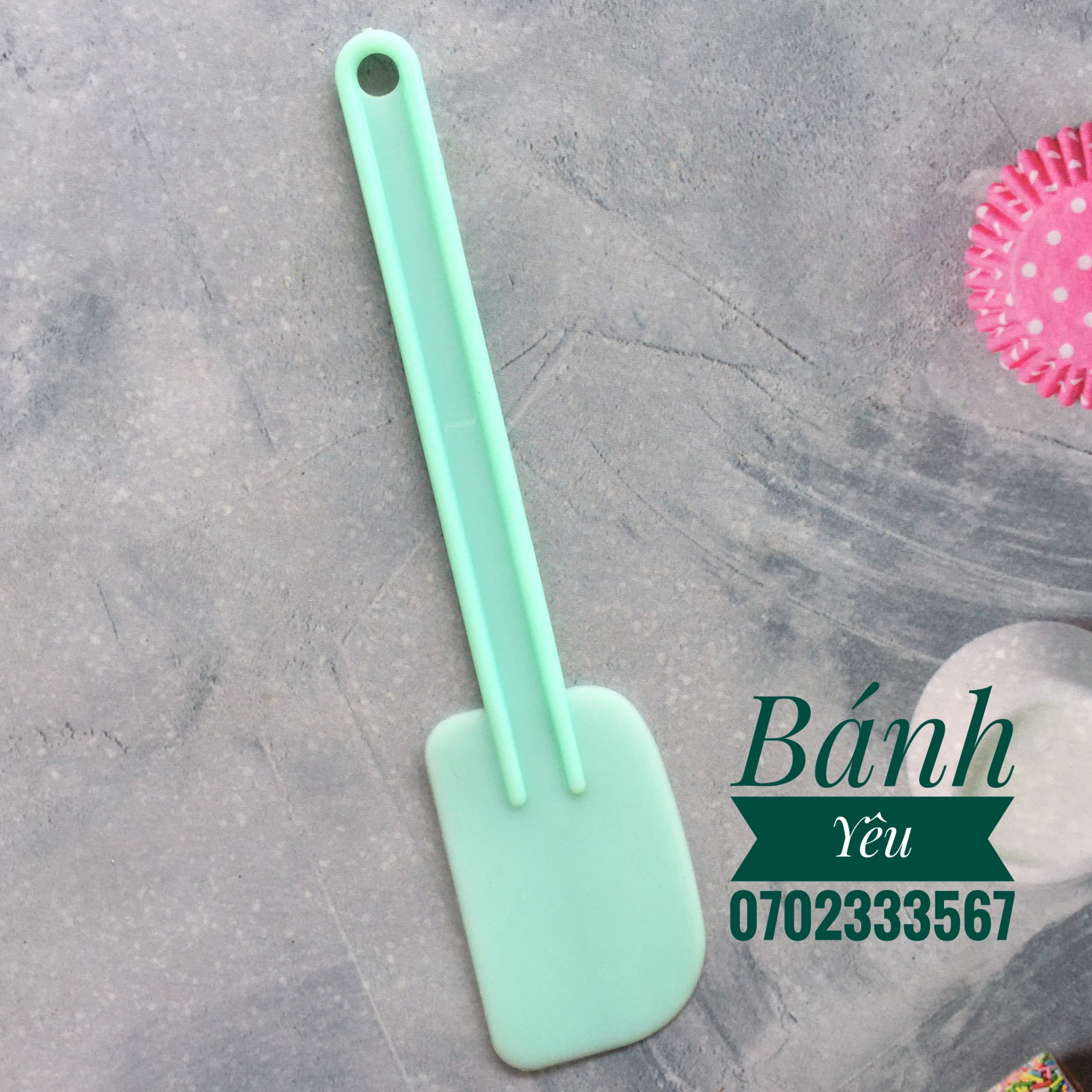 Cây vét bột nhựa cứng