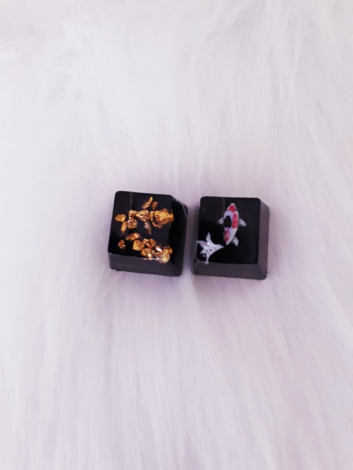 [HCM]Bộ 2 keycap đá vàng và cá koi.
