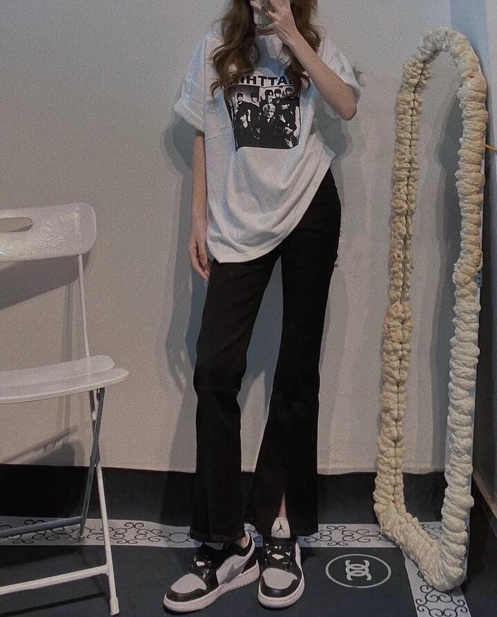 QUẦN JEANS ỐNG LOE XẺ LƯNG CAO