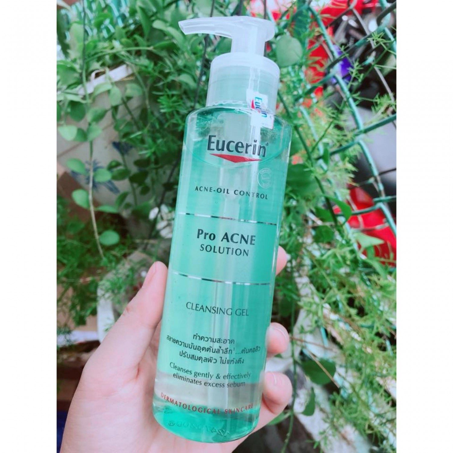 Sữa Rửa Mặt Cho Da Mụn Eucerin Cleansing Gel Pro Acne Solution 200ml