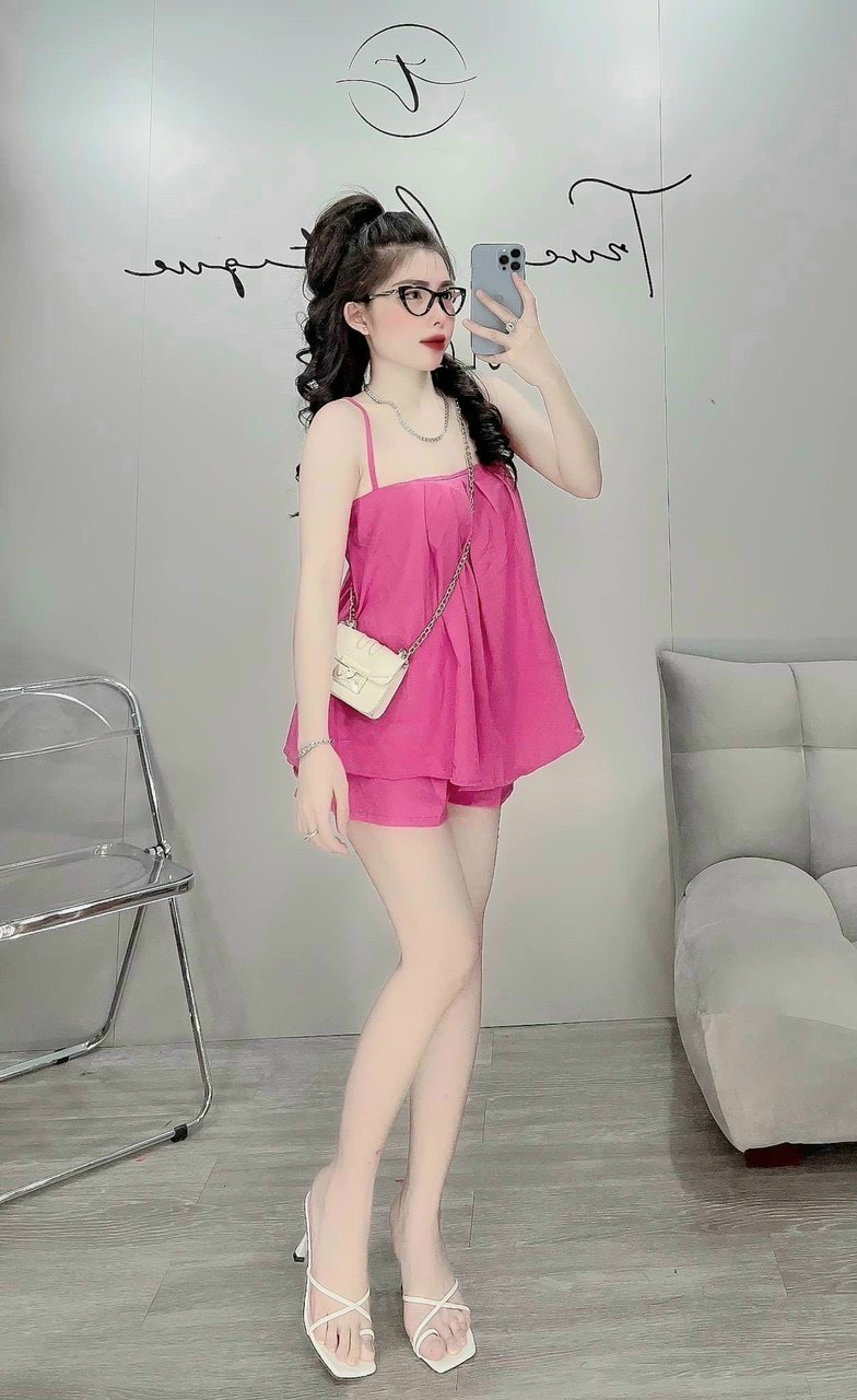 Sét bộ thời trang nữ mặc đi chơi, sét bộ vải lụa áo 2 dây xếp ly mix quần đùi 4 màu xinh xắn