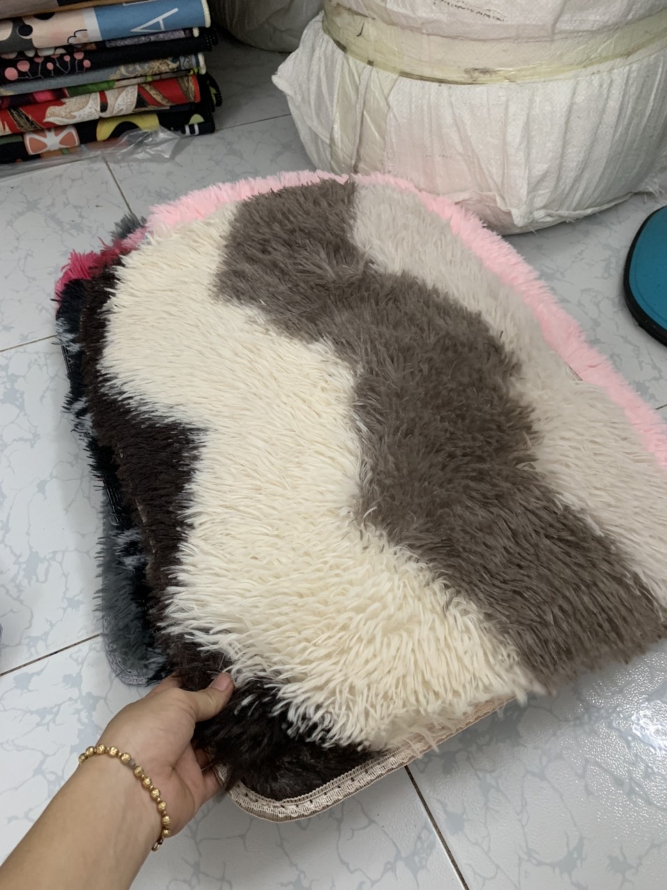 THẢM CHÂN , THẢM CỬA 40CM X 60CM