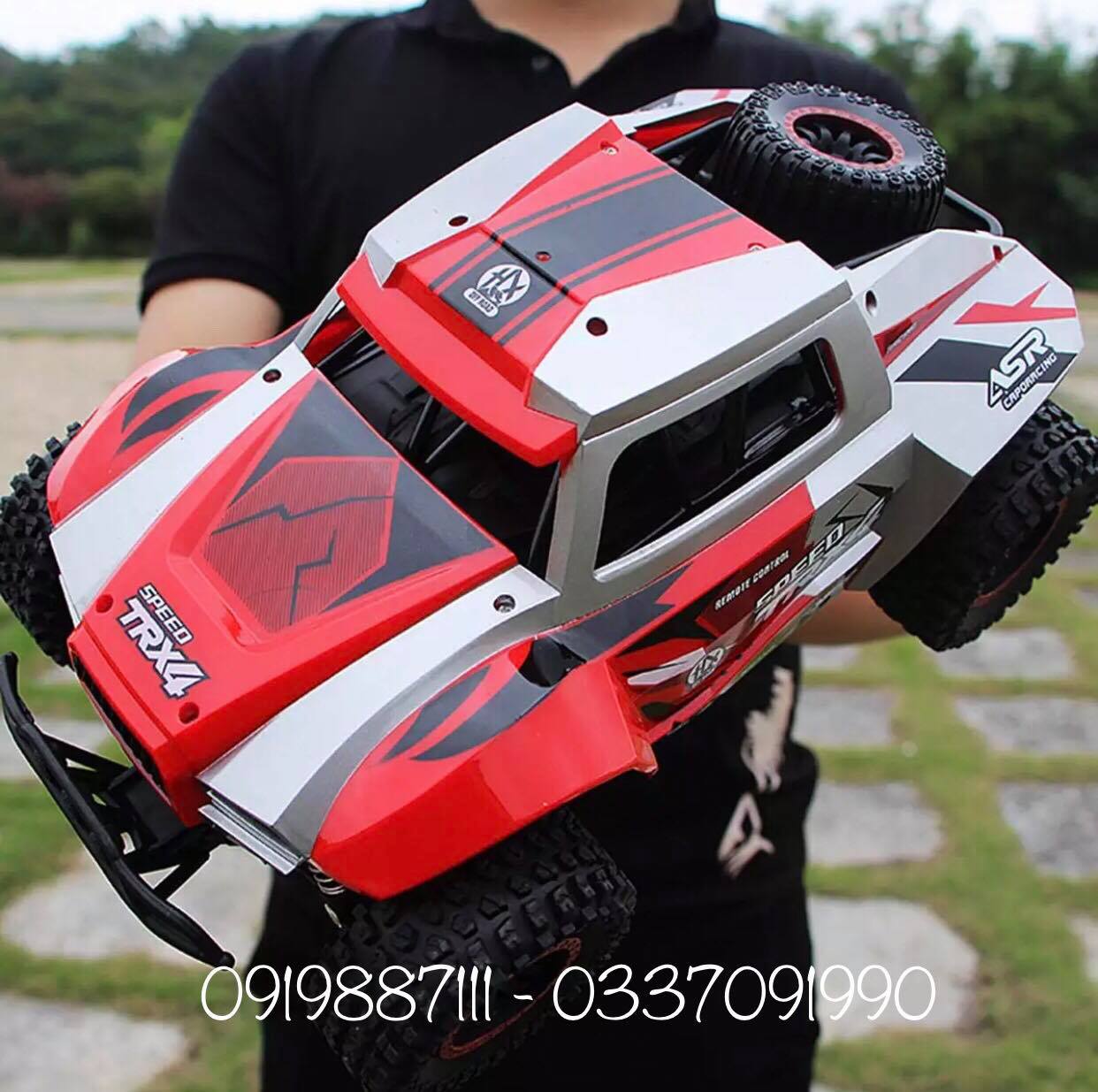 Ô tô điều khiển từ xa tốc độ cao 35km/h 581A - 3