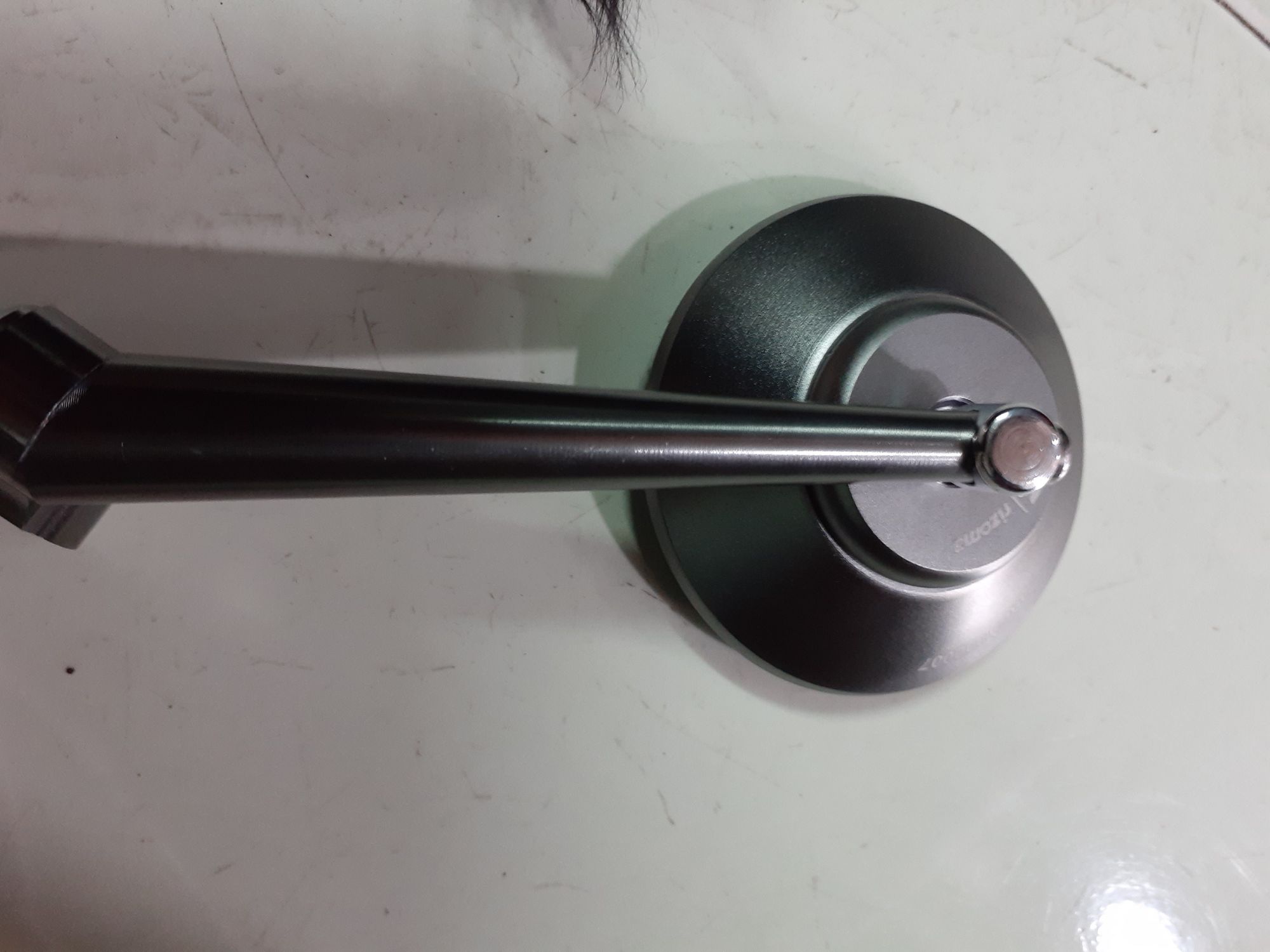 [HCM]Kiếng tròn RIZOMA màu xám khói titan