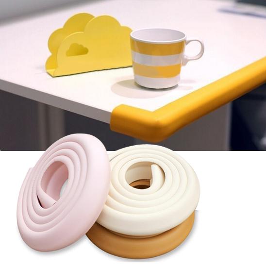 Combo 2 cuộn xốp bọc mép bàn bảo vệ bé