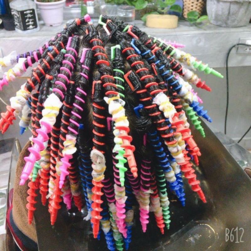 Trục uốn xoăn lạnh xù mỳ tôm