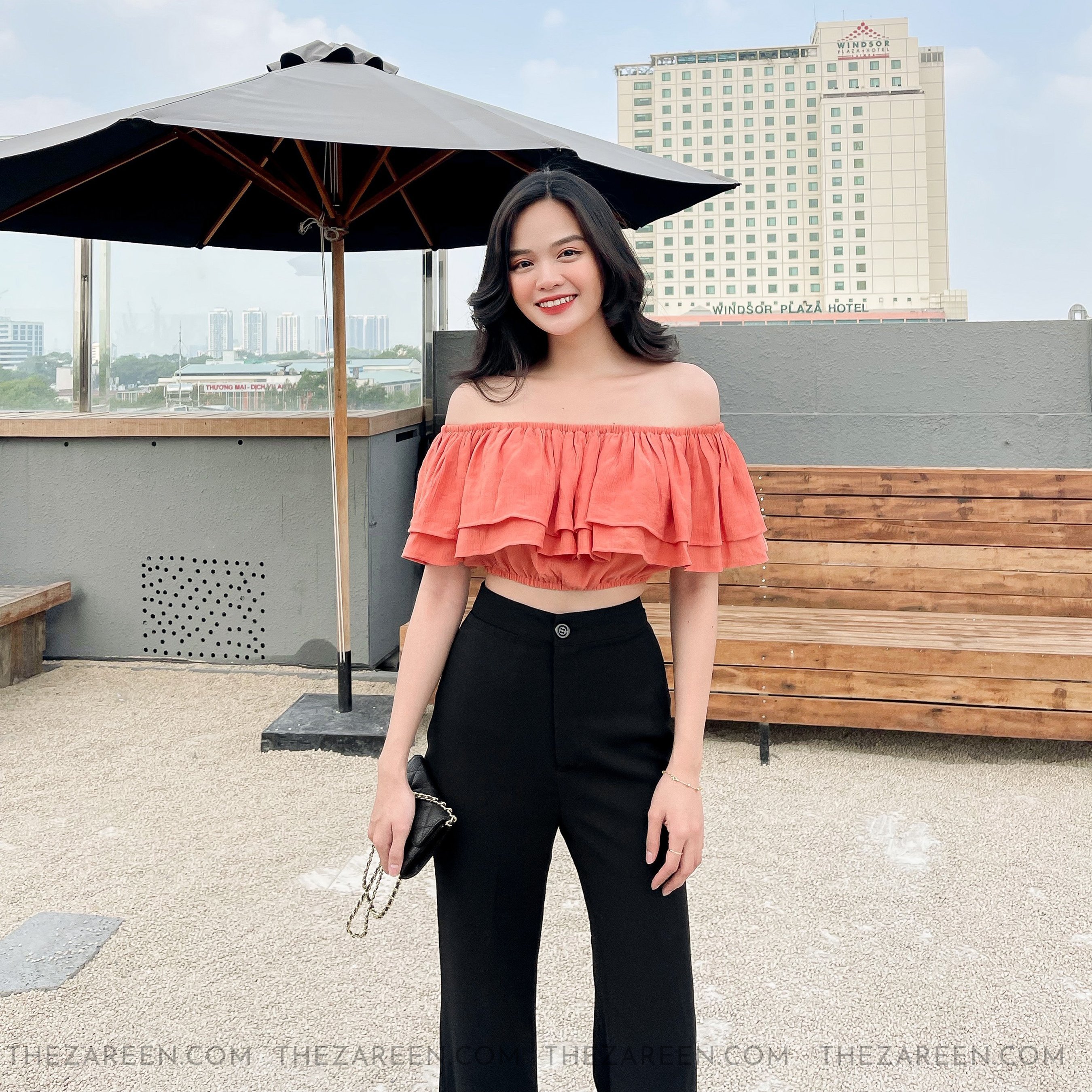 ZAREEN | QUẦN TÂY ỐNG LOE TRS19 ĐEN