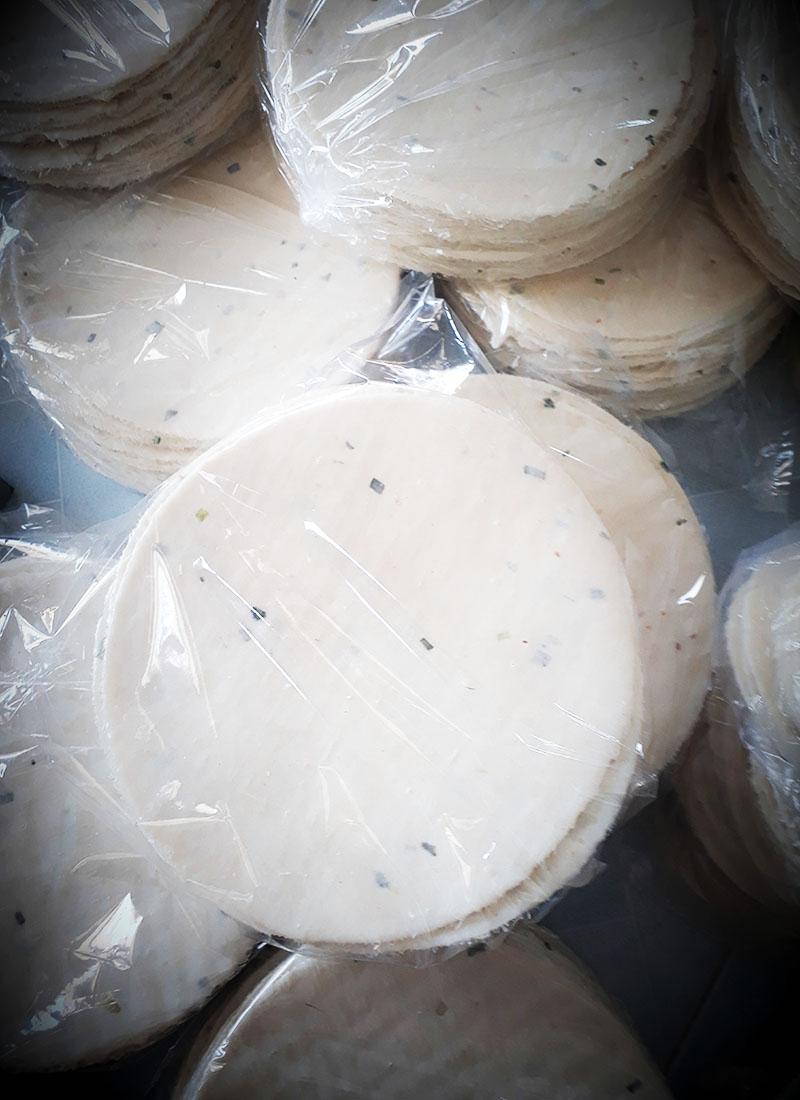 Bánh phồng Sơn Đốc nếp mặng lớn 50 bánh
