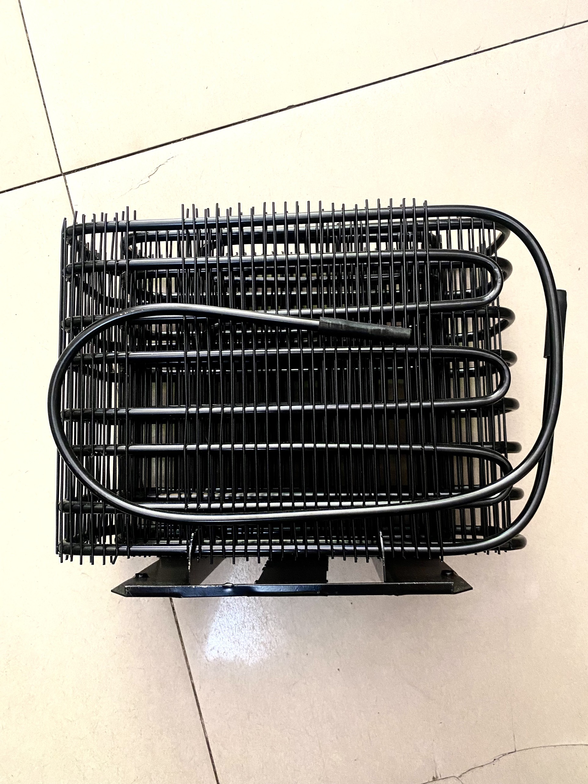 Dàn tản nhiệt tủ mát ( cỡ trung ) - Dàn nóng dạng cuộn bền đẹp