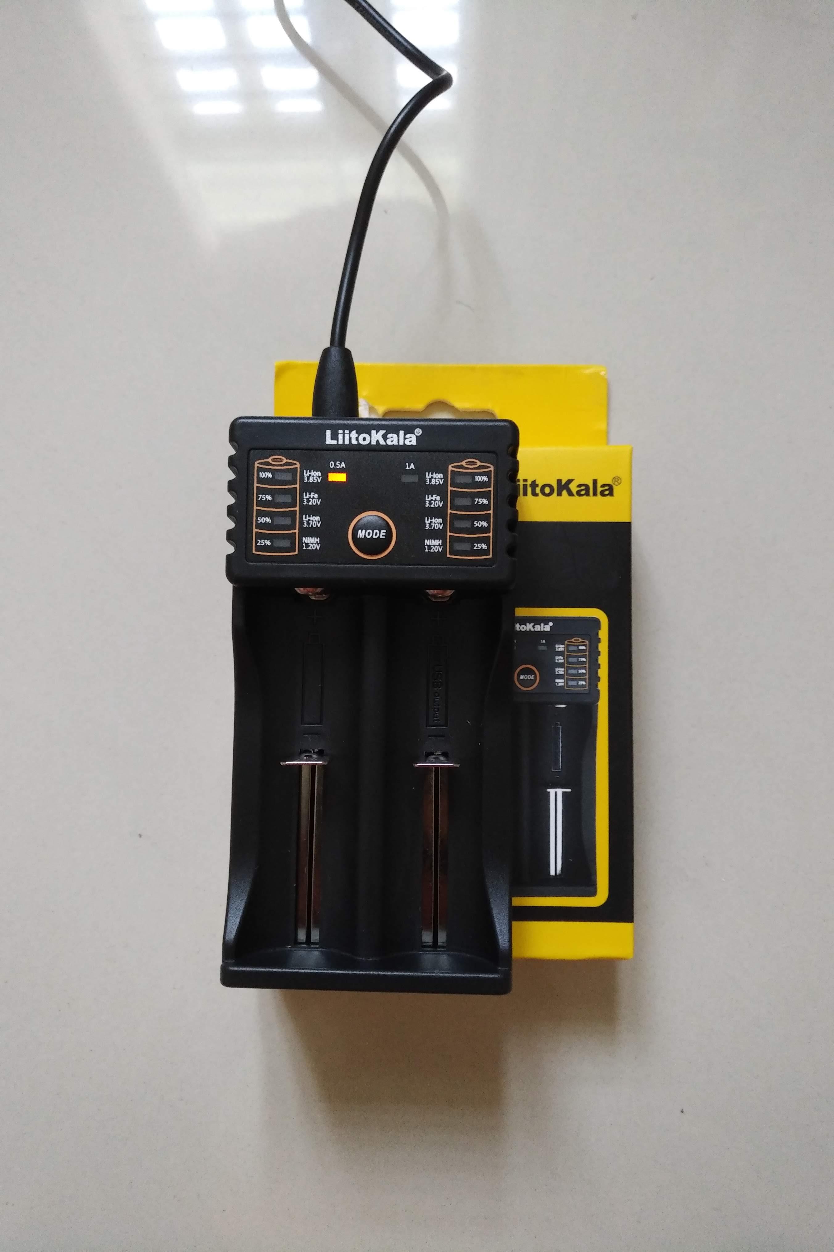 Bộ Sạc Pin Đa Năng Liito-kala Lii-202