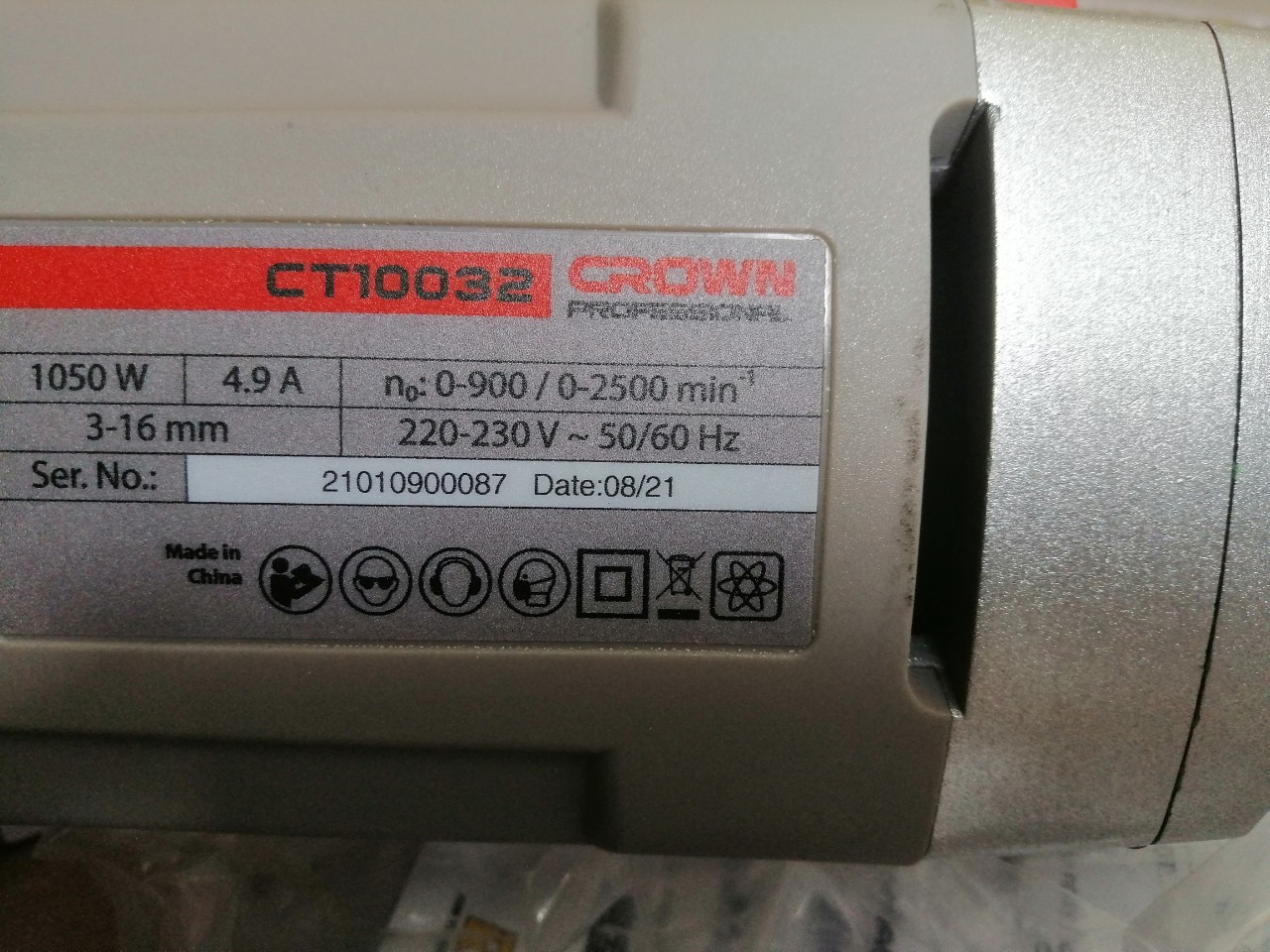 [HCM]Máy khoan Crown 2 tốc độ CT10032 - 1.050W