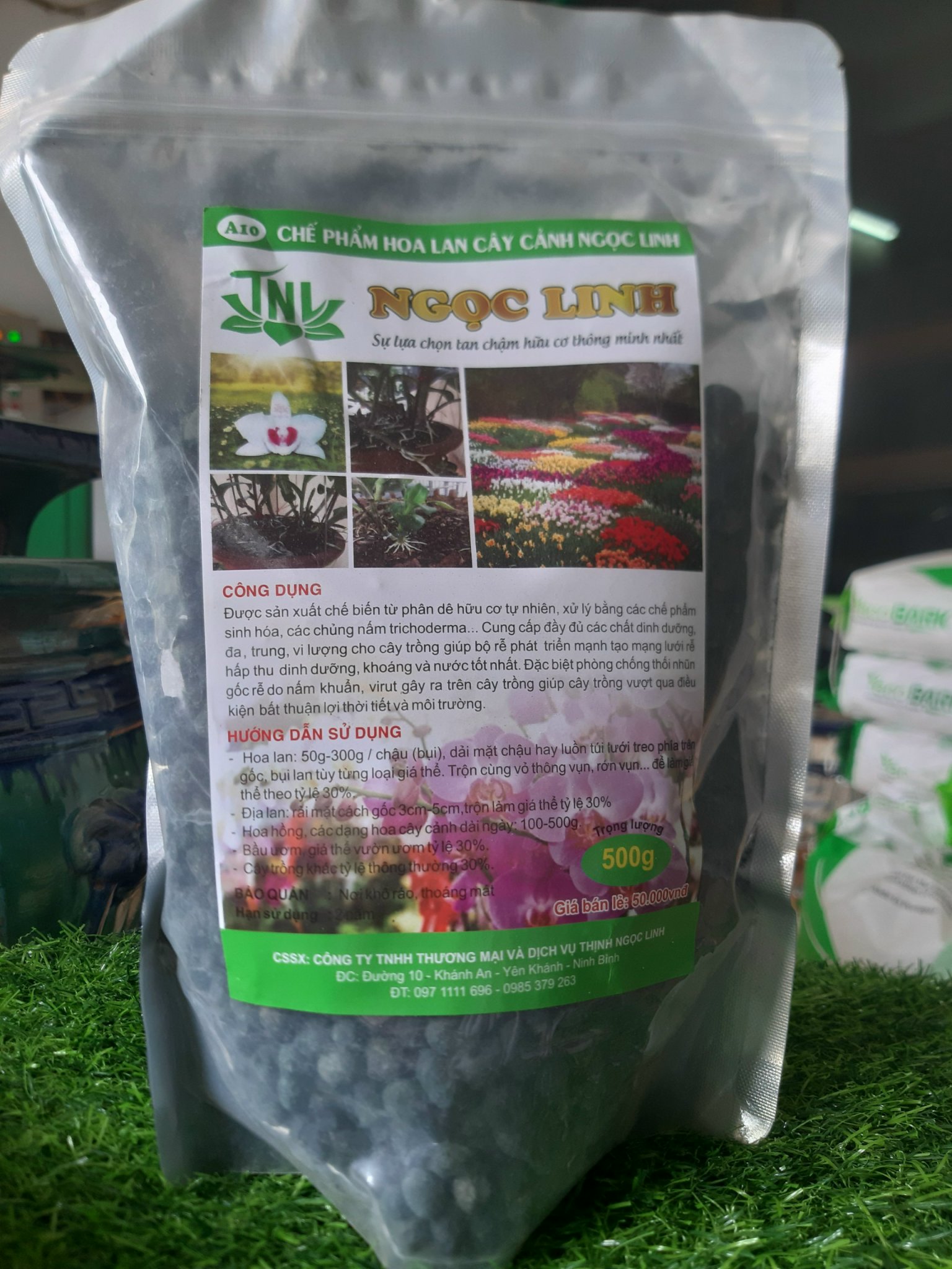 Phân dê tan chậm hữu cơ Ngọc Linh A10 gói 500g.