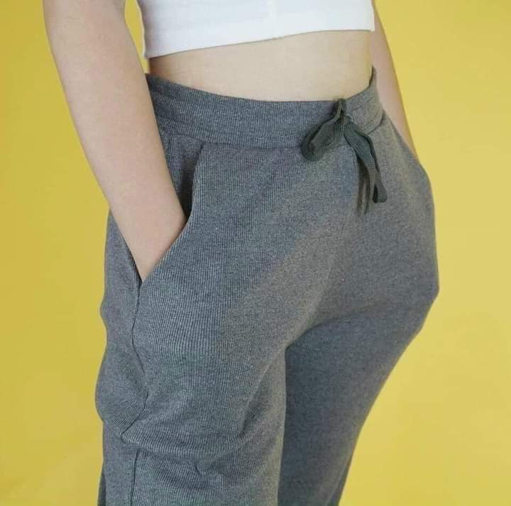 Quần jogger len tăm bo gấu nữ