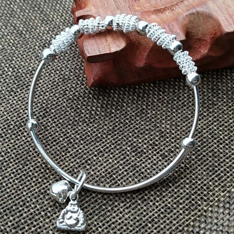 Vòng tay mạ bạc hình trái tim và phật Di Lạc