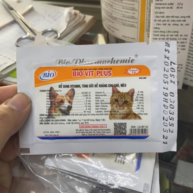 Gói Vitamin cho chó mèo Bio Vit Plus gói 5g