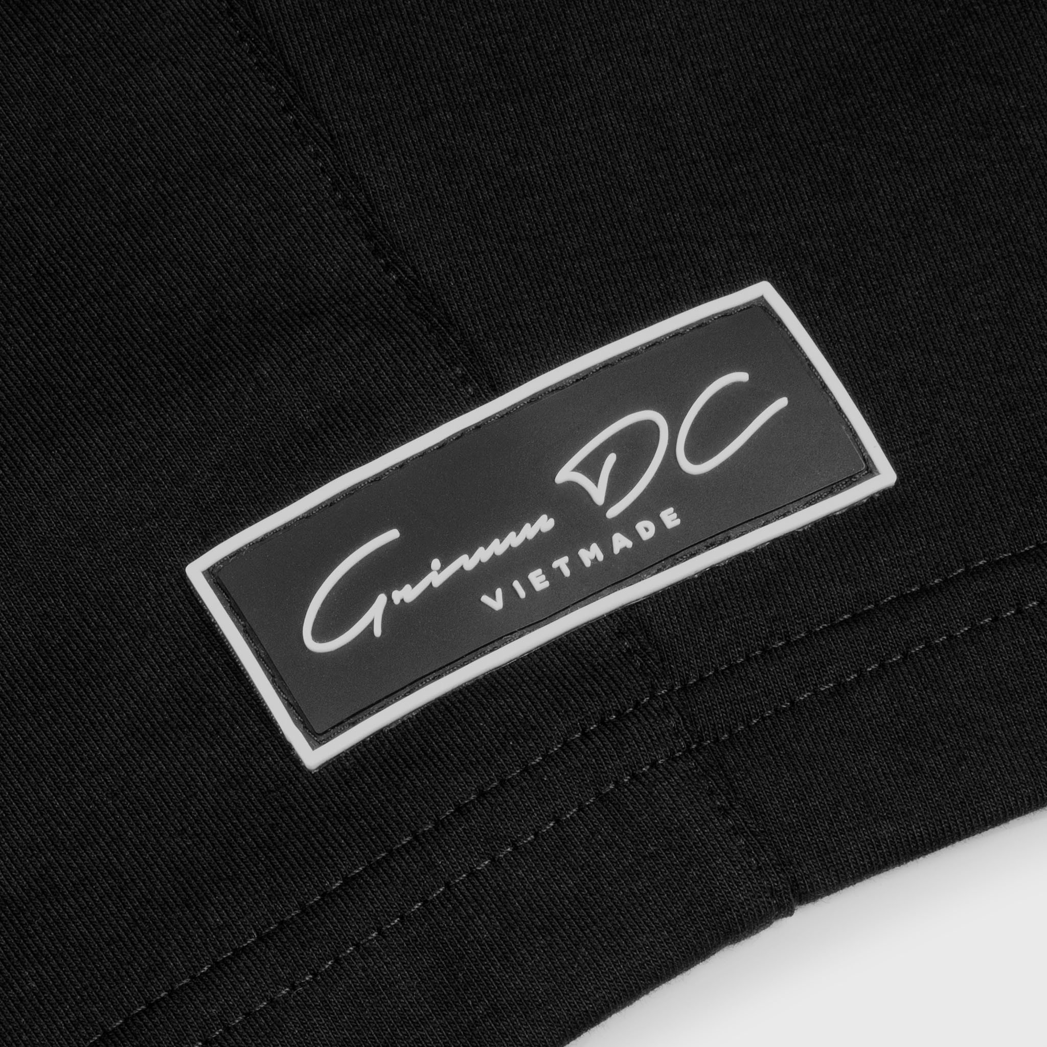 Grimm Quần Basic Shorts // Đen