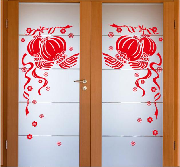 Decal trang trí tết - lồng đèn đỏ dây leo
