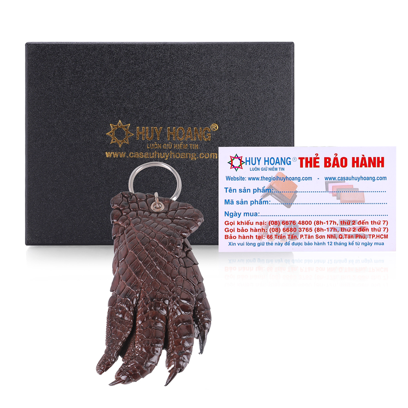 Móc khóa da cá sấu nguyên con màu nâu đất TH8272