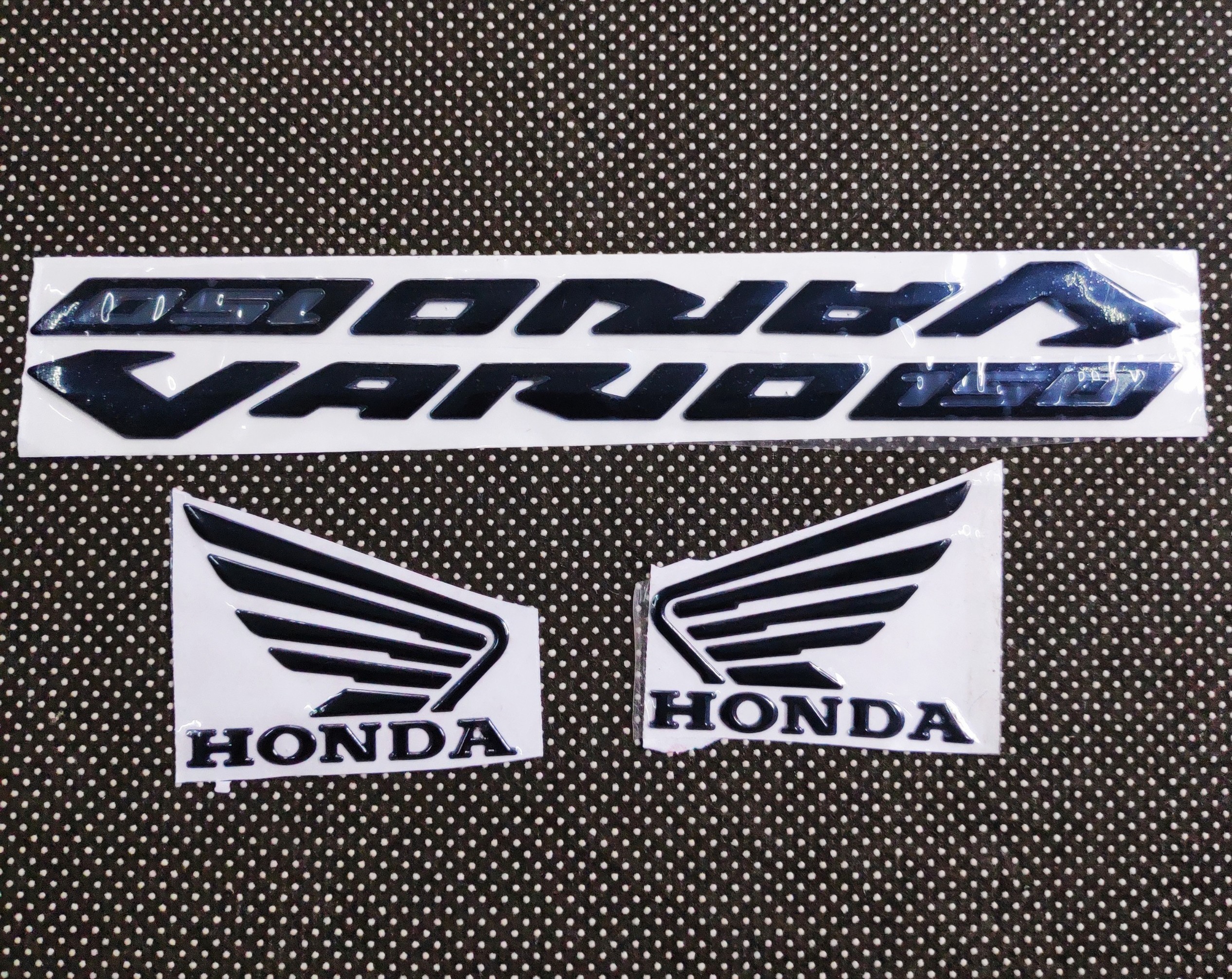 [TRANG TRI XE] COMBO bộ tem logo chữ nỗi tem tên xe VARIO 150 và tem logo cánh chim HONDA (màu ĐEN)