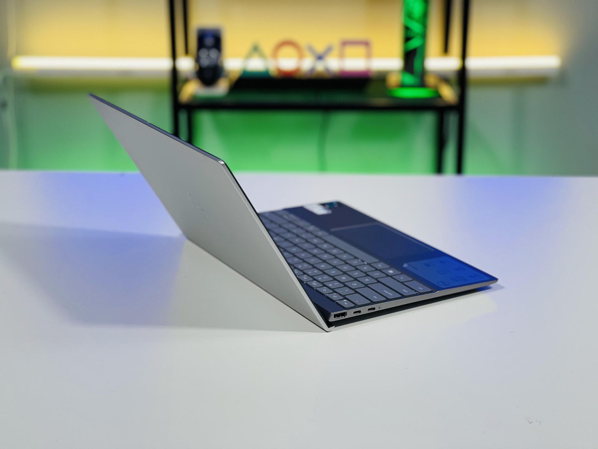 New Seal - Dell Inspiron 13 5310 (Core i5-11320H, 16GB, 512GB, Intel Iris Xe Graphics, 13.3', FHD)