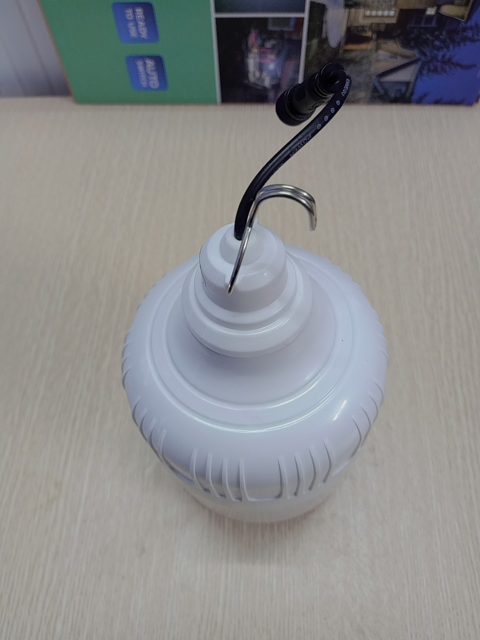 Đèn led búp 100w năng lượng mặt trời