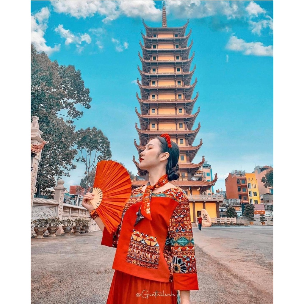 Sét đầm maxi suông đỏ thổ cẩm có sẵn