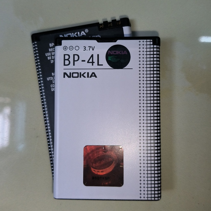 Pin Nokia BP-4L Zin Dung lượng thật cho E72 / E71 / E52 / E63 / E90 / 6760 / E6 / E61i / E63 / N97 / E73 / E55