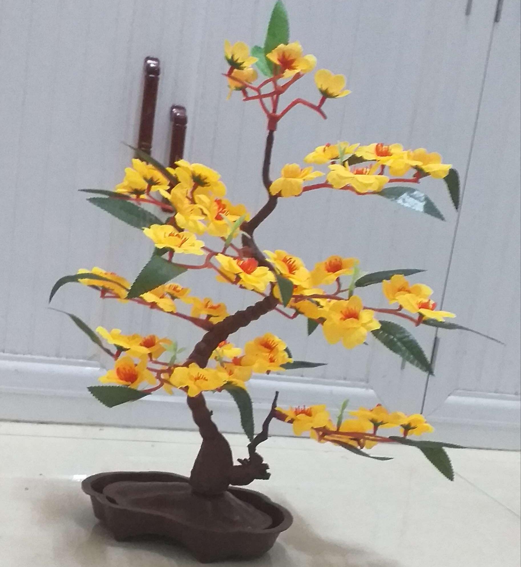 Cây mai trang trí - Hoa giả cao cấp