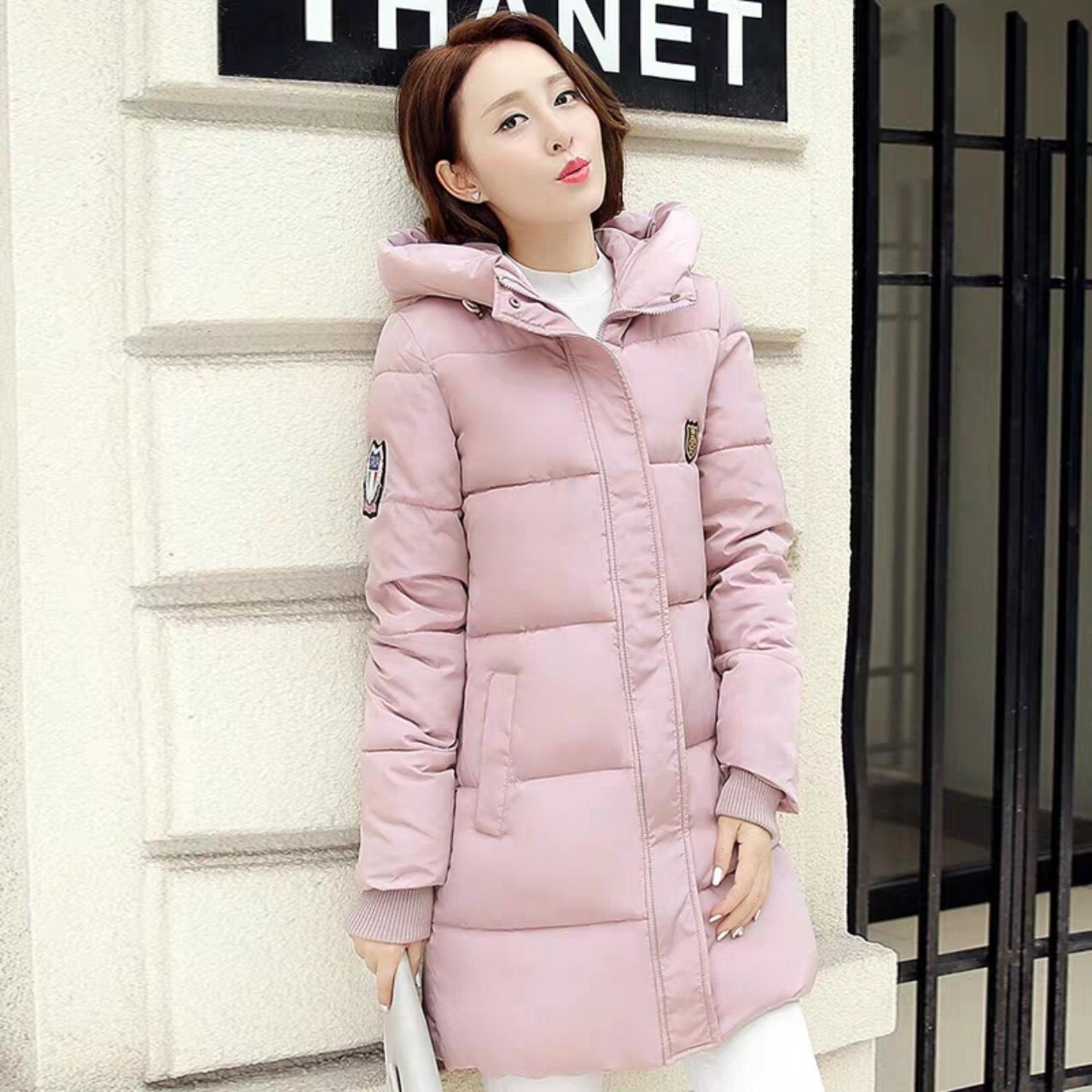 ÁO KHOÁC PHAO DÁNG DÀI 3 LỚP NỮ CÓ NÓN LÔNG PHONG CÁCH HIỆN ĐẠI TRẺ TRUNG - H100 DT05