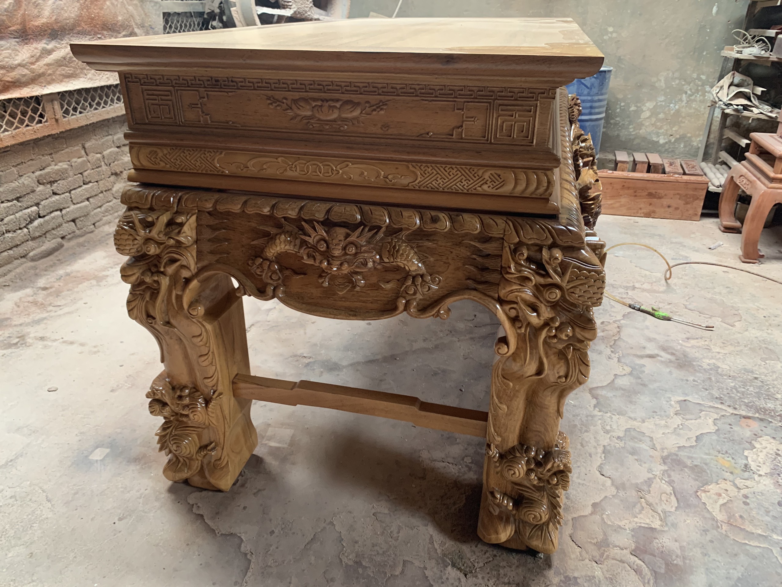Sập Thờ Gỗ Gụ