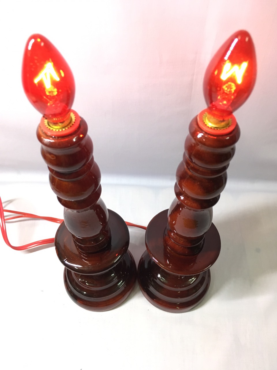 Đèn bàn thờ điện hàng chất lượng  - Đèn lớn - Gỗ tràm MS 03