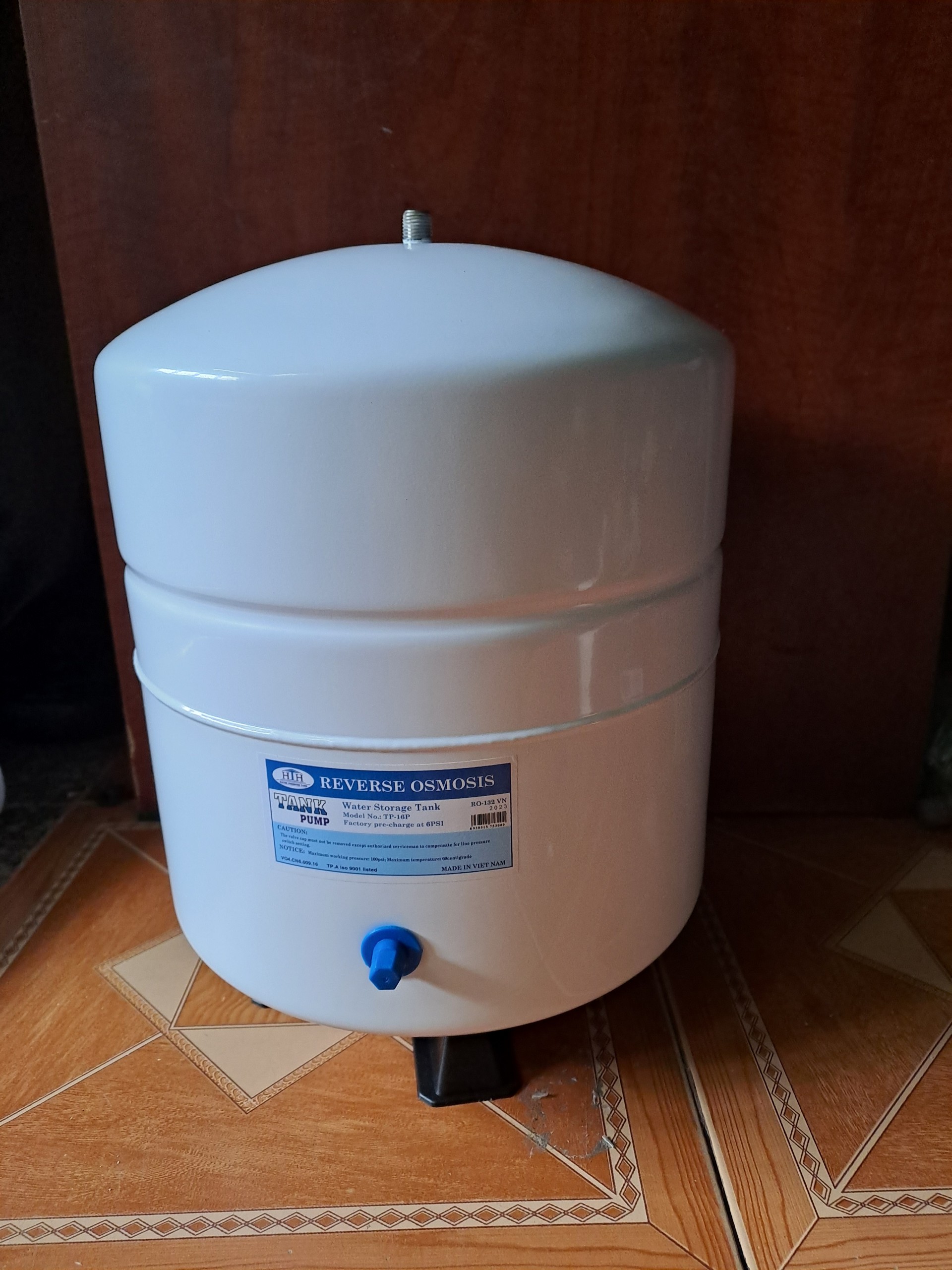 BÌNH ÁP THÉP 10L DÙNG CHO MÁY LỌC NƯỚC .BÌNH ĐỰNG NƯỚC.