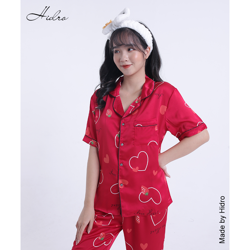 HIDRO Bộ lụa satin cộc dài họa tiết