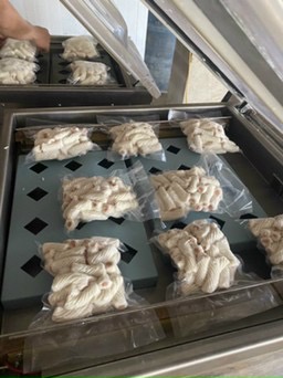 Chả mực xoắn ống LC 500gr (Giao hảo tốc 2h)