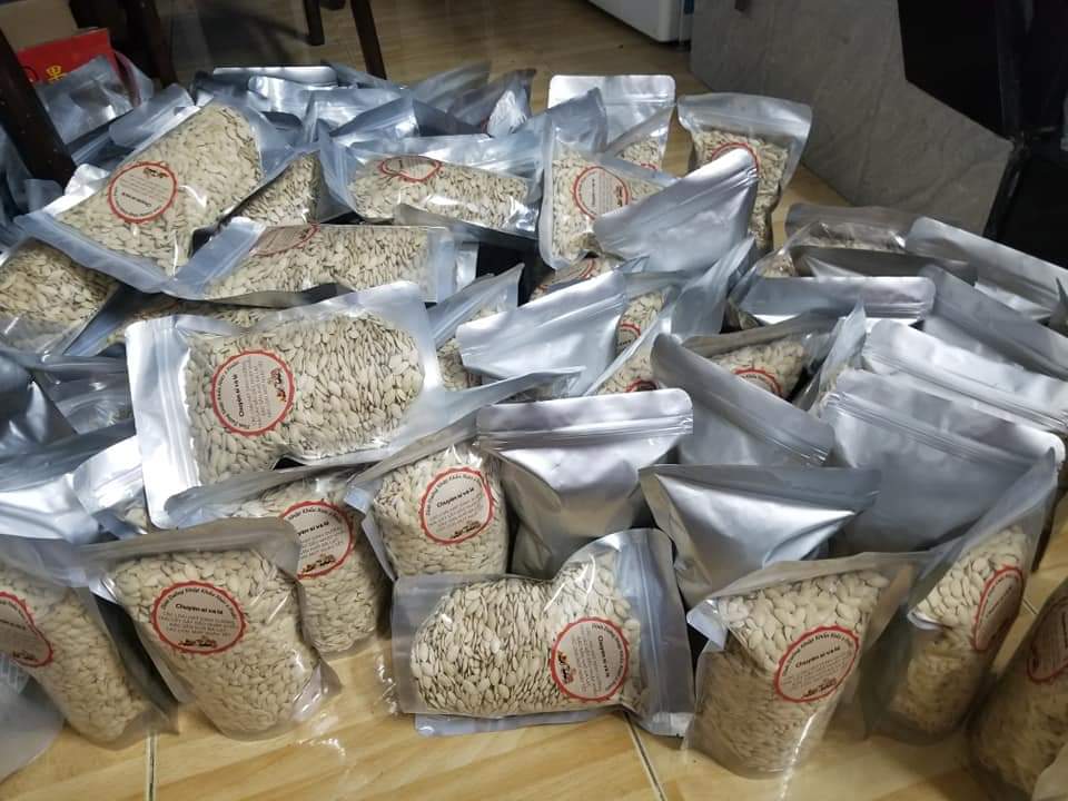 Combo 1kg hạt bí Hùng ký Loại ngon