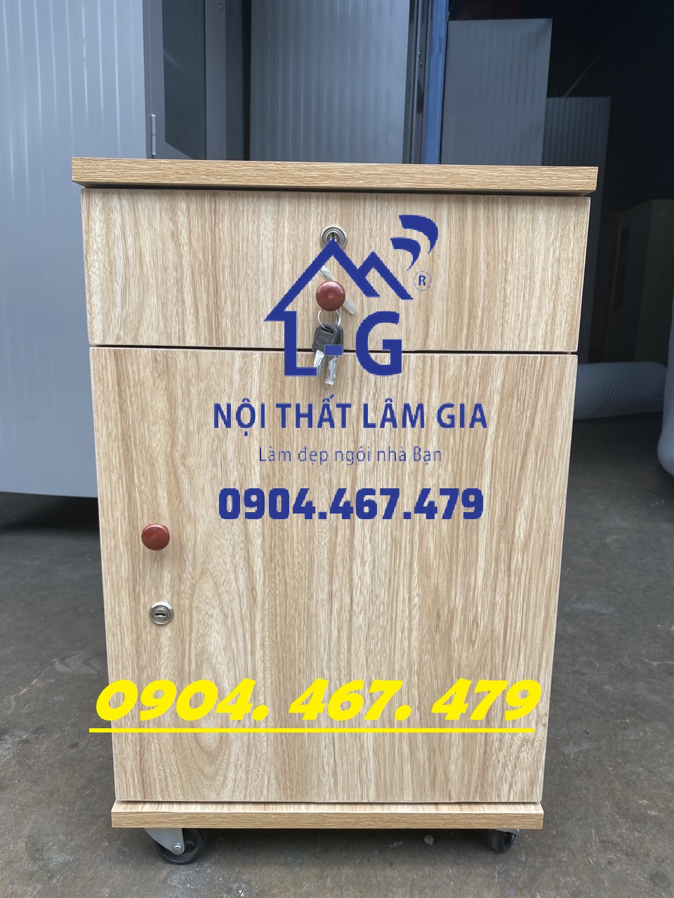 Tủ đầu giường 1 cánh 1 ngăn kéo màu kem - tủ đựng đồ