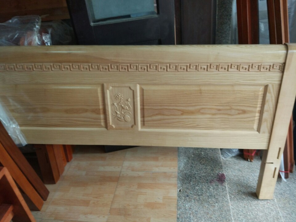 Giường Gỗ Sồi Nga
