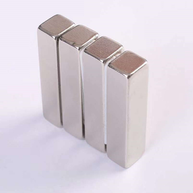 Nam châm đất hiếm 40x10x10mm siêu mạnh
