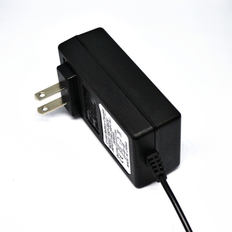 Sạc 2S 8.4V - 2a dùng cho pin lion 3.7V ( loại tốt). BN.