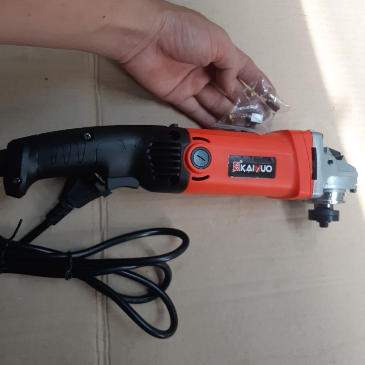 Máy mài Kainuo 1002 Thân Dài 860w Công Tắc Đuôi