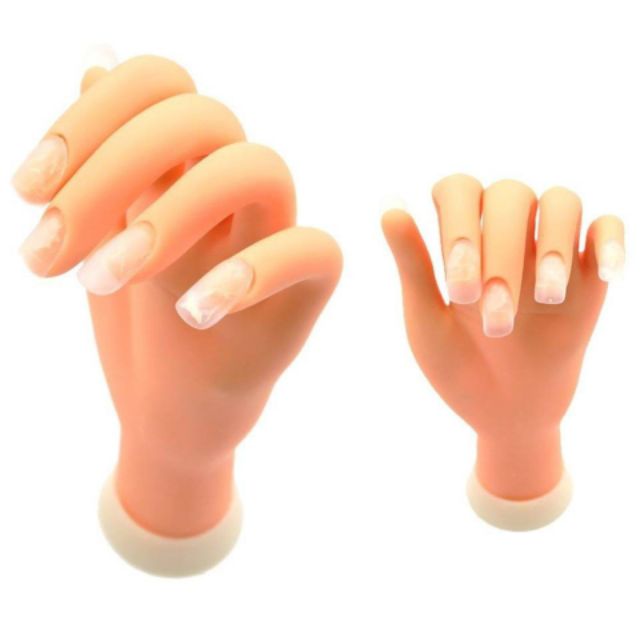 Bàn tay giả học nails