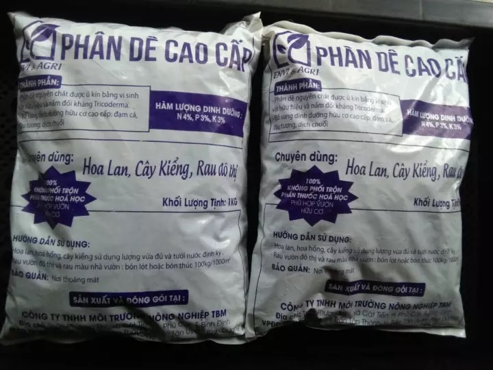 PHÂN DÊ Ủ NẤM TRICHODERMA CAO CẤP 1KG