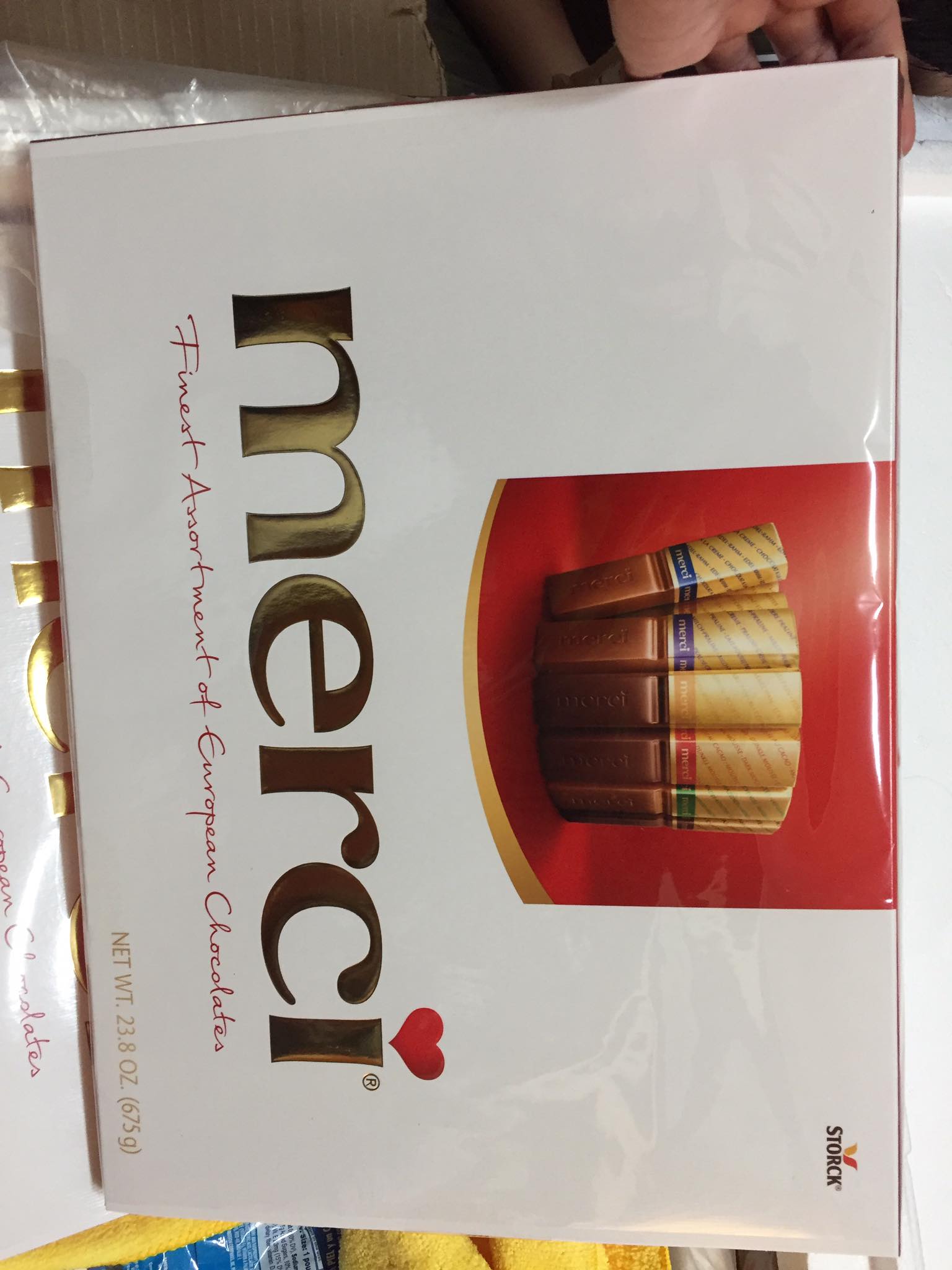 Socola thanh Merci hộp lớn 675g