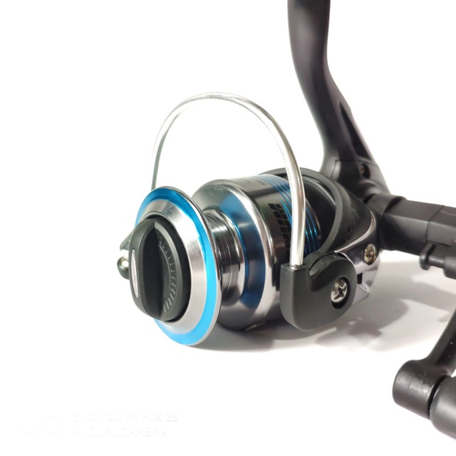 Máy câu thunder 1000-2000 chuyên câu lure .UL  (cam kết bảo hành đổi trả trong 2 tuần đầu)
