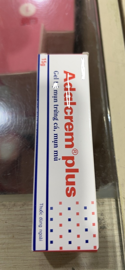 GEL BÔI MỤN ADALCREM PLUS 15G